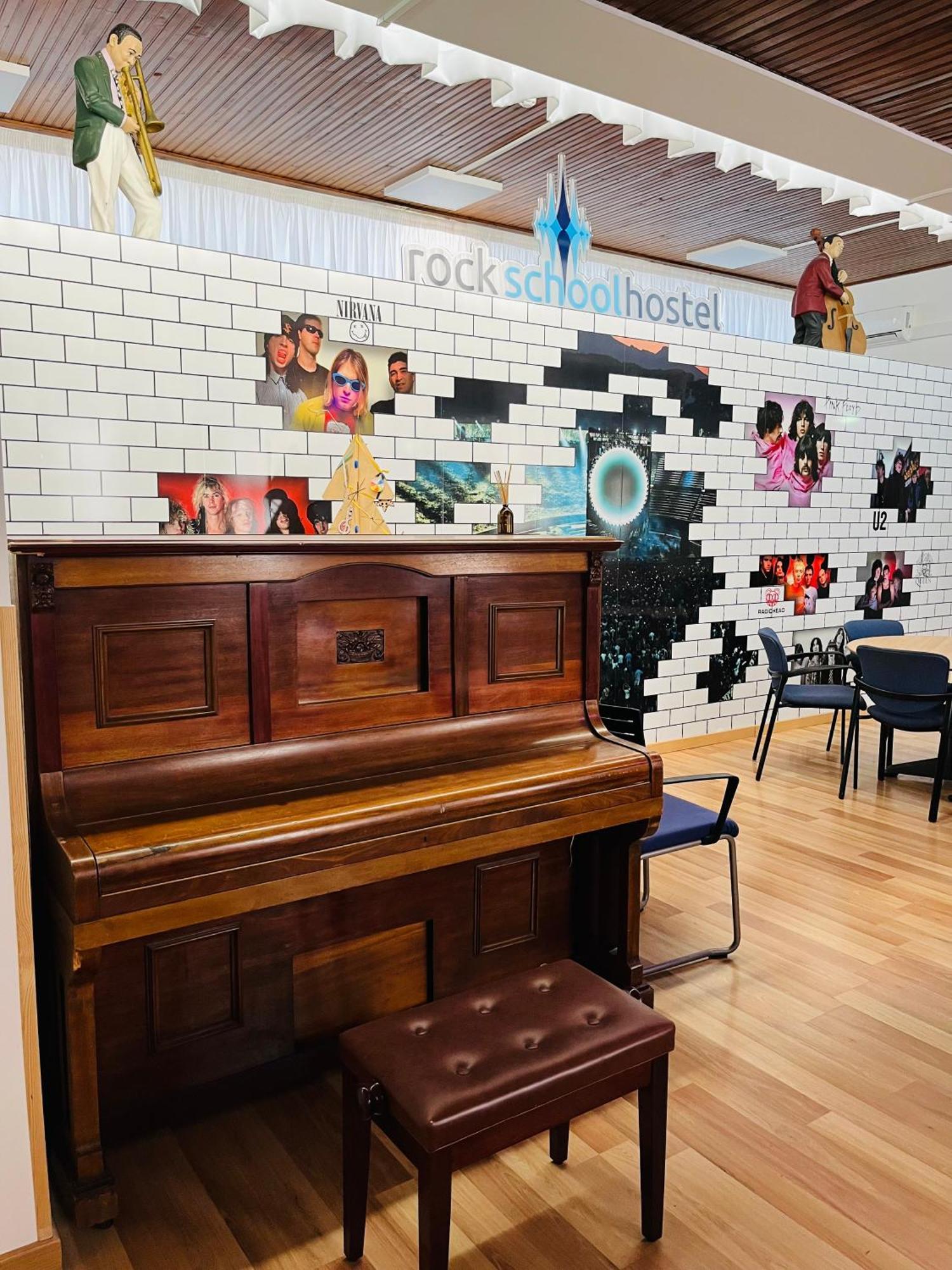 Lagos Central Rock School Hostel ,Algarve Екстер'єр фото