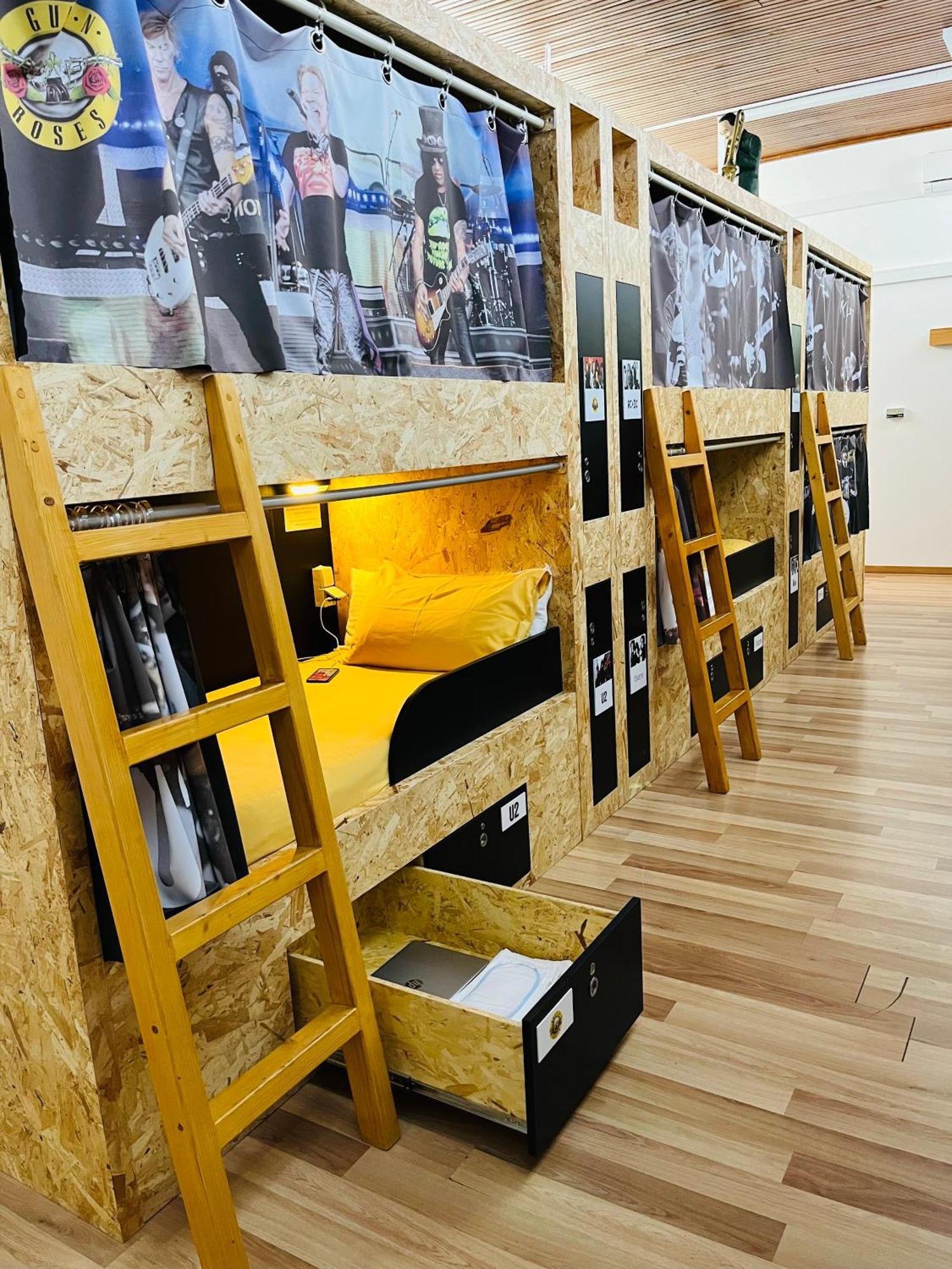 Lagos Central Rock School Hostel ,Algarve Екстер'єр фото